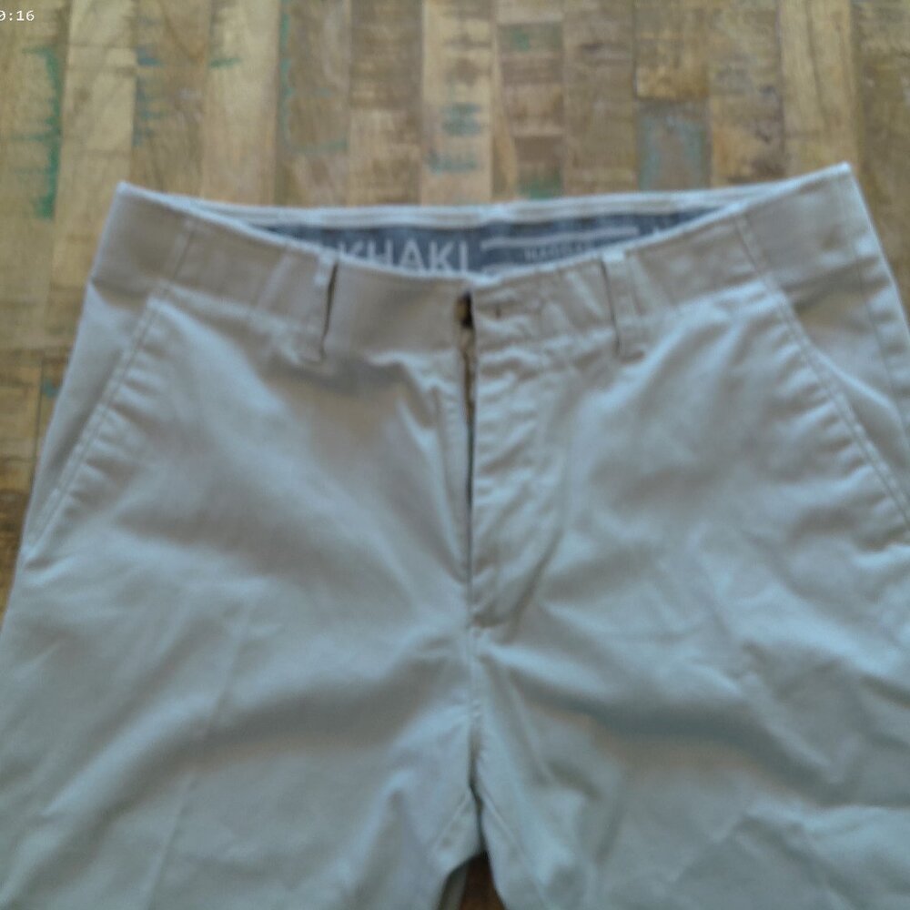 Haggar Life Khaki Slim Fit Comfort Chino 34x32